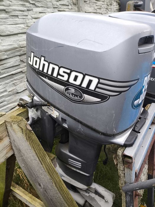 Silnik zaburtowy Johnson Evinrude 25/35  ELEAN Endeavaur części 3 cyl