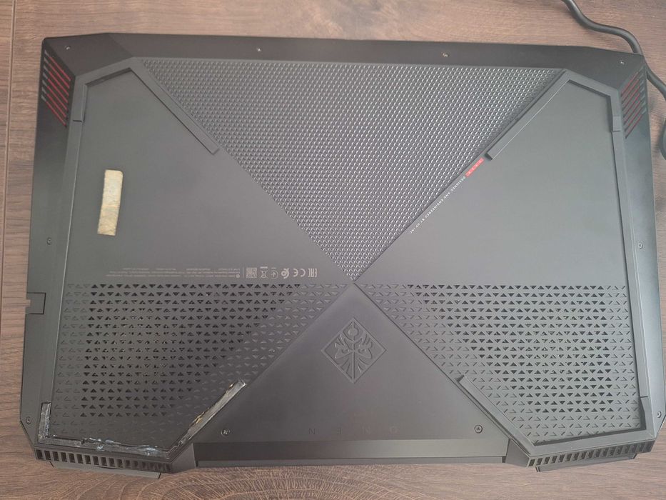 Portátil OMEN by HP 15CE013np