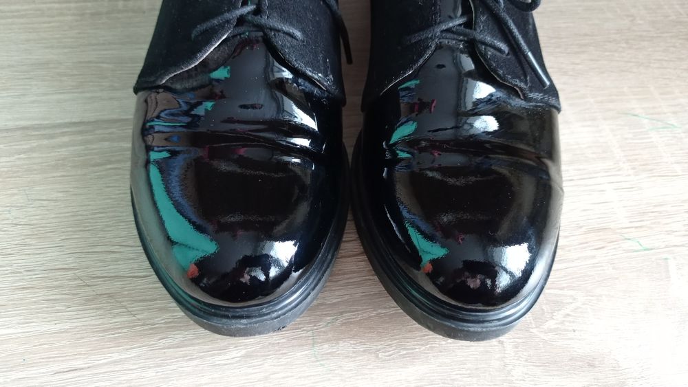 Жіночі туфлі шкіряні, 37 розмір