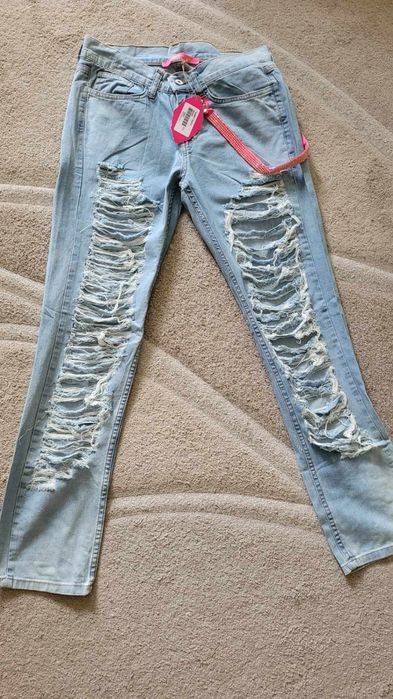 damskie spodnie jeansowe