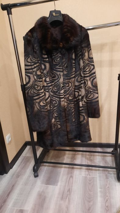 Шуба норковая  ,новая