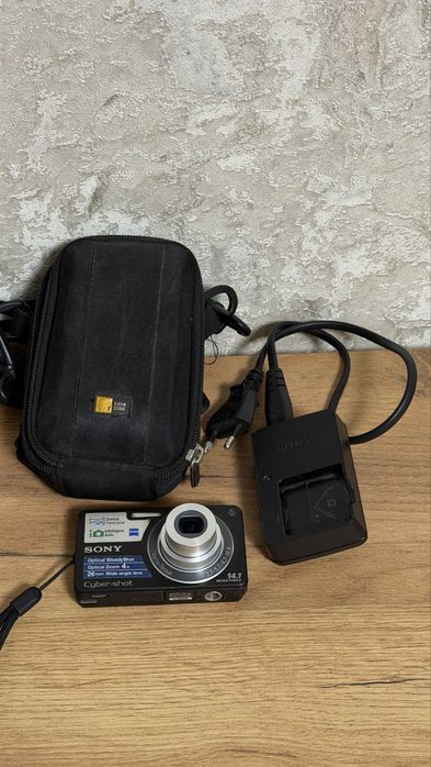 Цифровой фотоаппарат Canon Sony