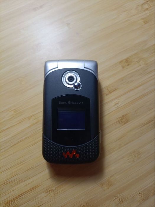 Sony Ericsson W300 Стан як новий! Усе рідне!