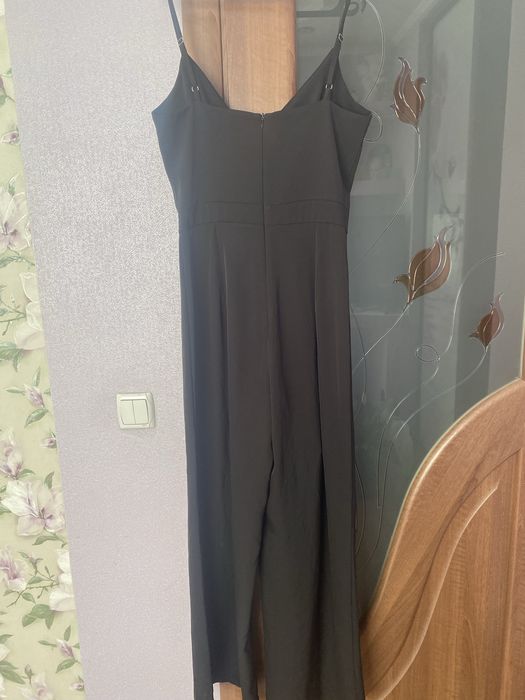 Продам жіночий комбінезон