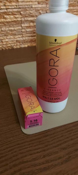 Schwarzkopf IGORA vibrance 4% i toner 5-16