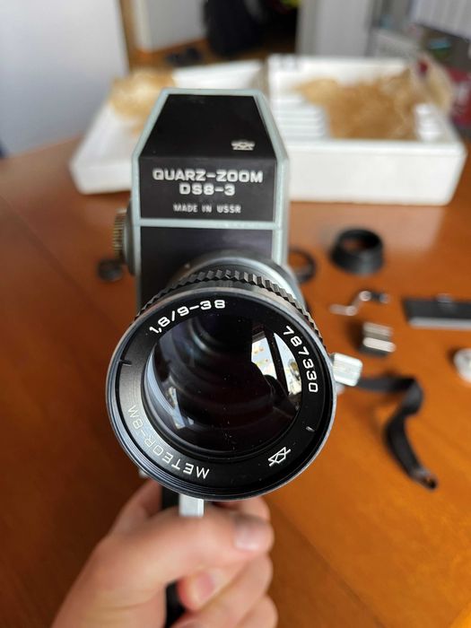 Kamera filmowa na taśmę Quarz-Zoom DS8-3 produkcji radzieckiej