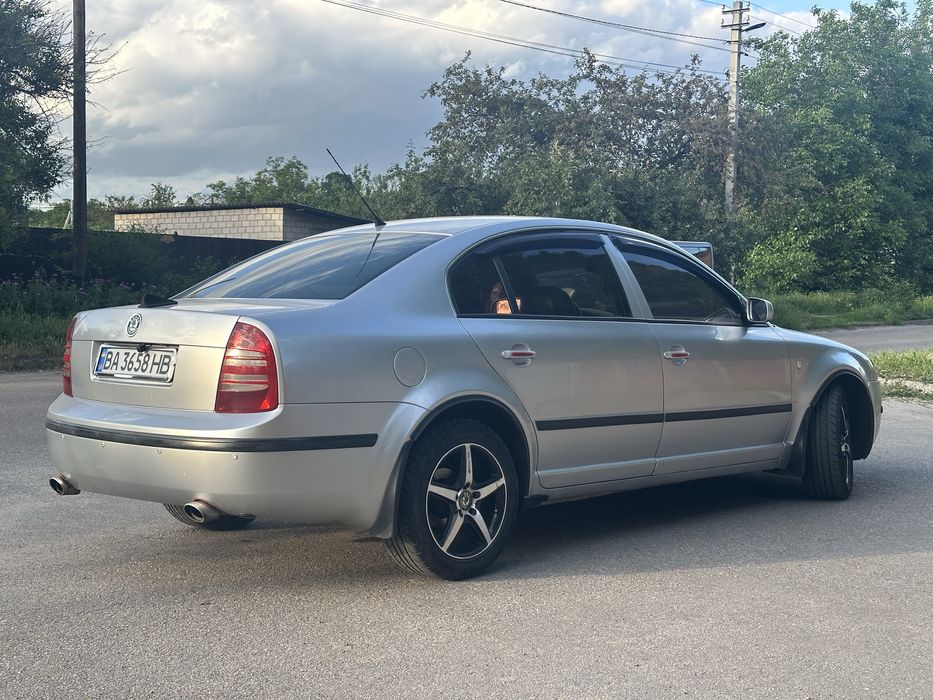 Skoda Superb. Власник