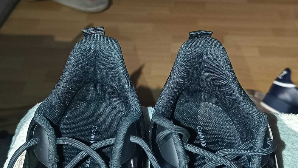 CALVIN KLEIN JEANS EVA LOW LACE ML r.45 stan bardzo dobry..