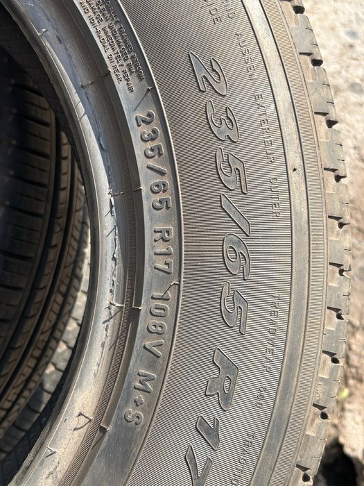 Шини Perelli 235/65 r17