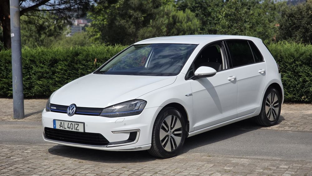 Volkswagen e-Golf (100% elétrico),