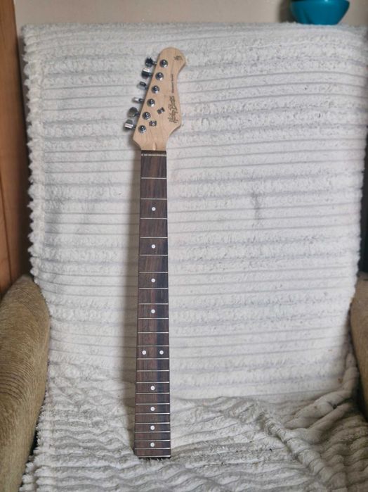 Gryf gitarowy harley benton 22 progi strat