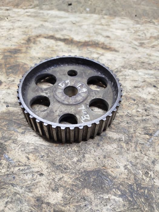 Шків шестерня ТНВД	028130111A Volkswagen Passat B5 1.9 tdi