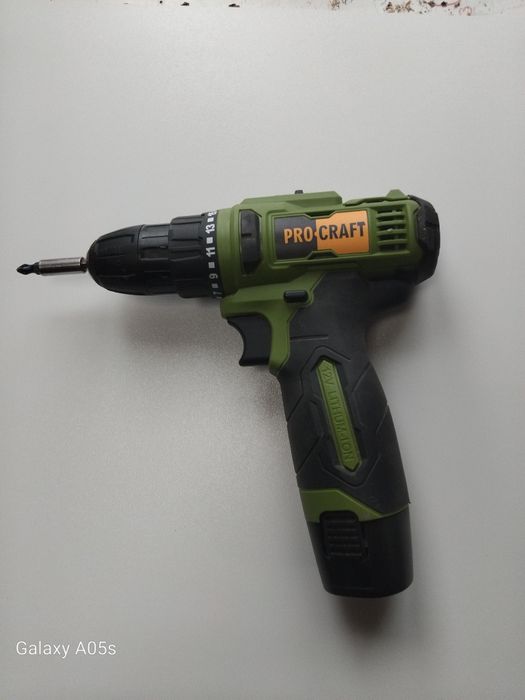 Шурупокрут бу в новому стані