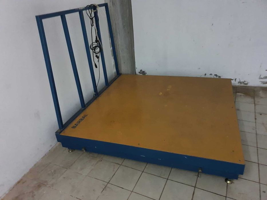 BALANÇA IND. ELECTRÓNICA  4 CELULAS - BRABAL MOD ALFA-2000H - 600KG