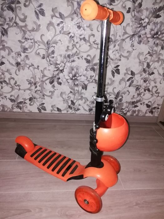 Продам детский самокат