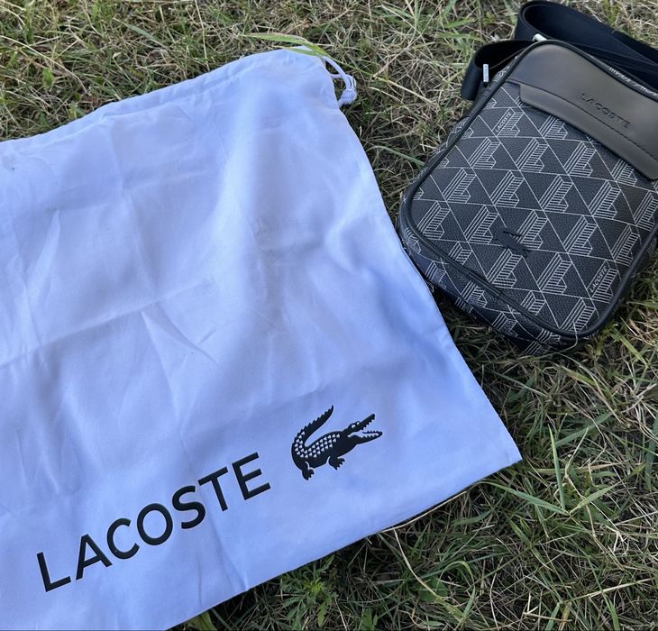 Продам Messenger Lacoste Monogram