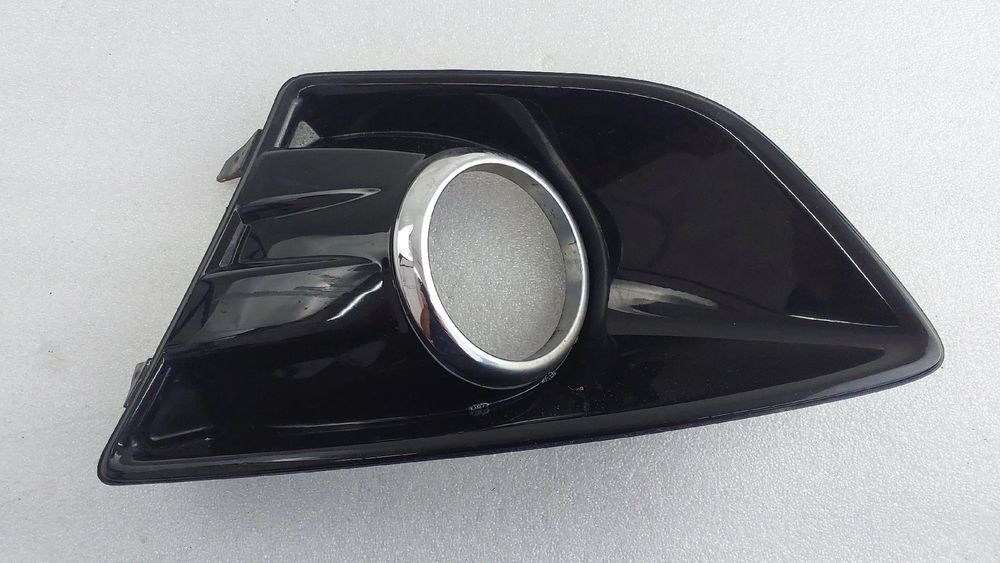 Plástico genérico FORD C-Max II (DXA/CB7, DXA/CEU)