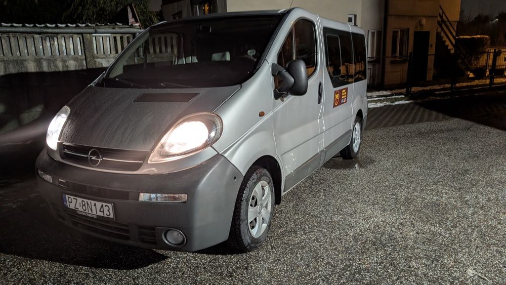 Przewóz Osób Busem 8 Miejsc | Lotniska | Wesela | Transfery