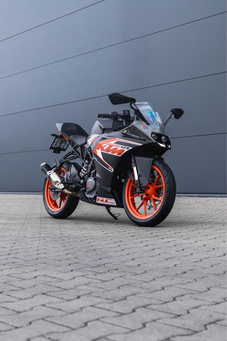 Wynajem wypożyczenie najem motocykla KTM RC 125 kat. A1 lub B