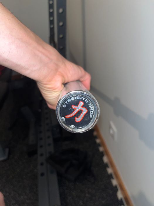 Barra olímpica pro series barbell - 2,20 M / 20 KG