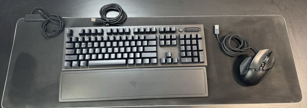 Клавіатура + миша + килимок Razer