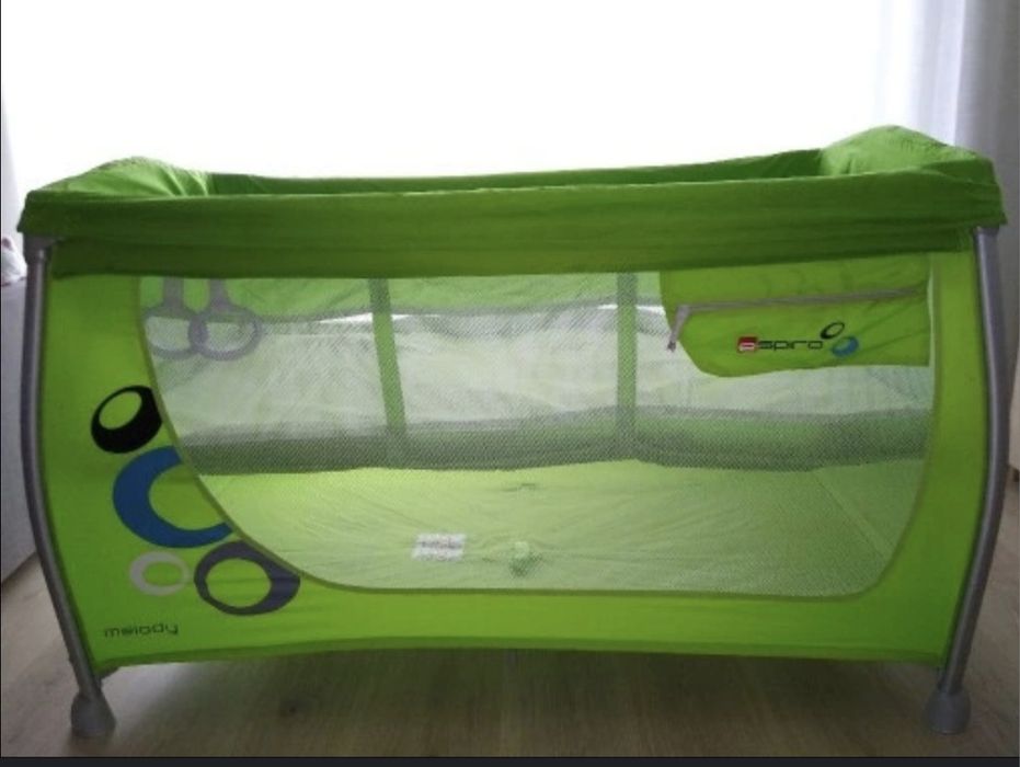 Łóżeczko espiro turustyczne