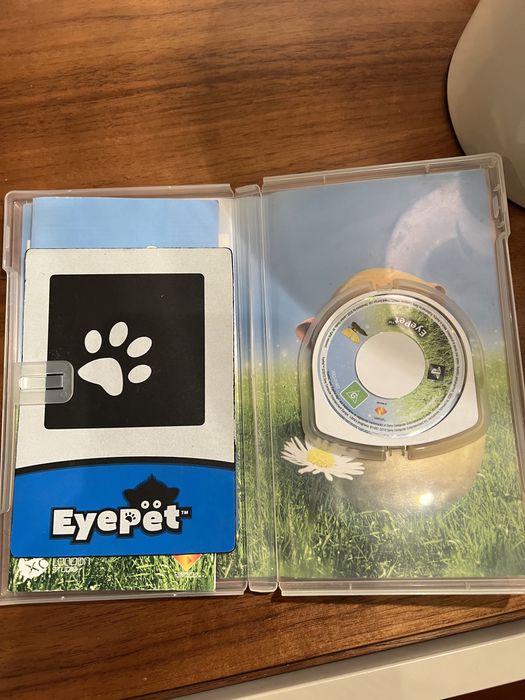 Jogo Consola PSP - EyePet