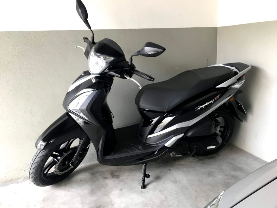 Scooter  Sym Symphony ST