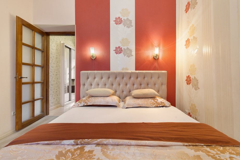 Продаж 1 кім квартири в центрі з ремонтом та мебліми - зображення 1