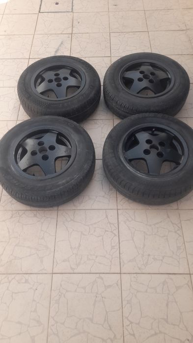 Vendo 4 jantes usadas para o mistubishi colt
