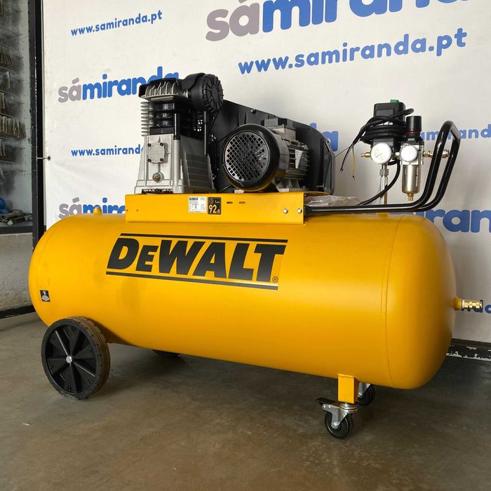 Compressor pistão Dewalt 200lts Usado