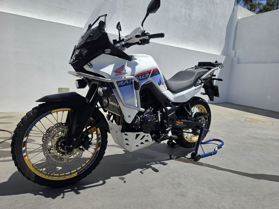 Honda transalp 750