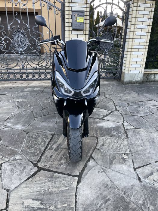 Скутер Spark 150, 2025 рік