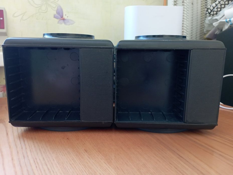 Блок для аудіо касет