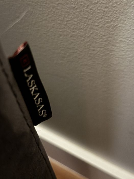 Sofá Laskasas London 2 lugares – cinza escuro- Excelente estado