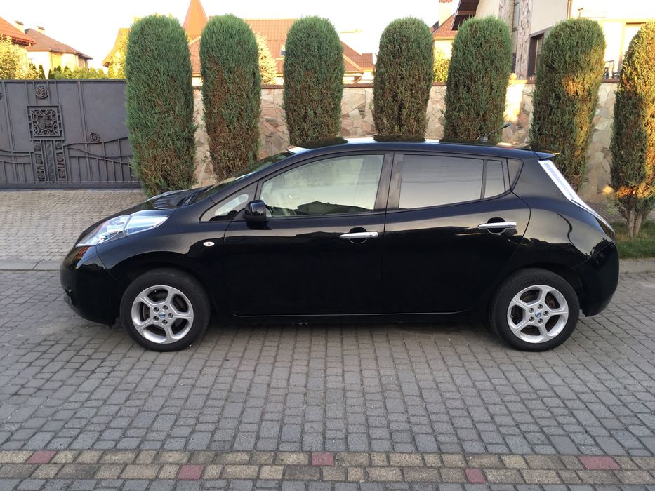 Nissan leaf, нісан ліф, електромобіль, електрокар, 24 кВт
