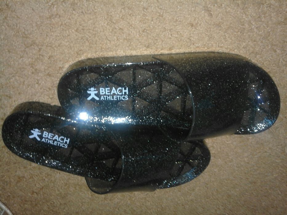 Шлепанцы Англия 38 р. Оригинал