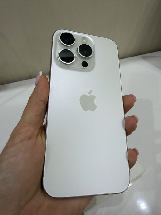 Продам iPhone 15 Pro, 256 GB