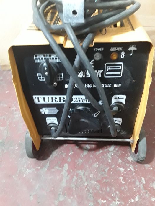 Сварочный аппарат-инвертор KAISER TURBO 250M