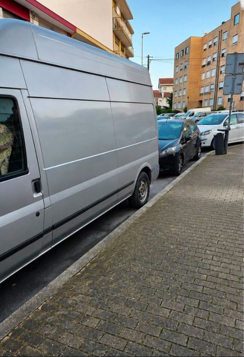 Ford transit 2.400cc  125Cavalos