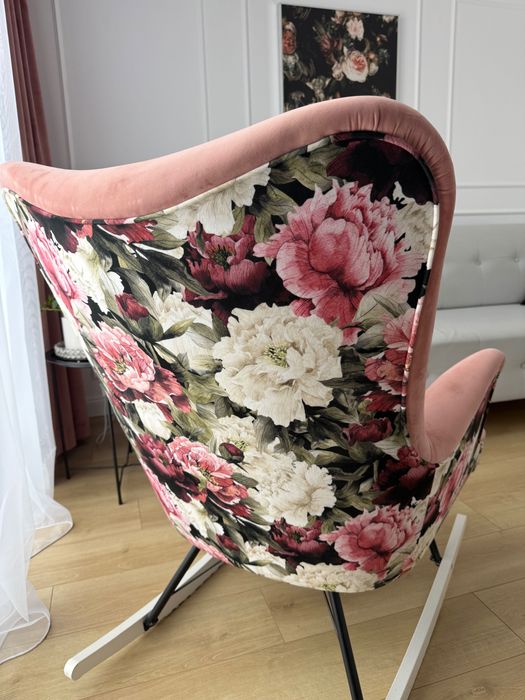 Fotel bujany łososiowy