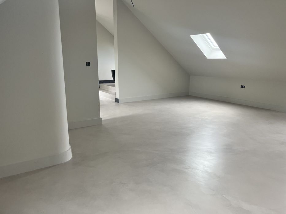 Dekoracyjne posadzki z mikrocementu | Kartuzy