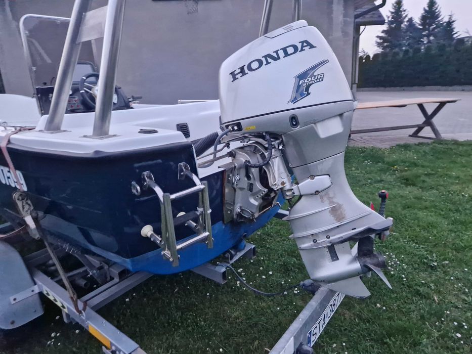 Lódź motorowa motorówka, silnik Honda 50 , Przyczepa