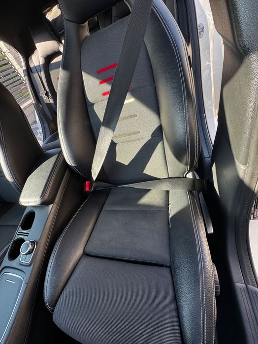 Mercedes Benz A160