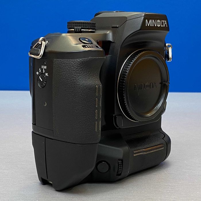 Minolta Dynax 7 (Corpo) + Grip