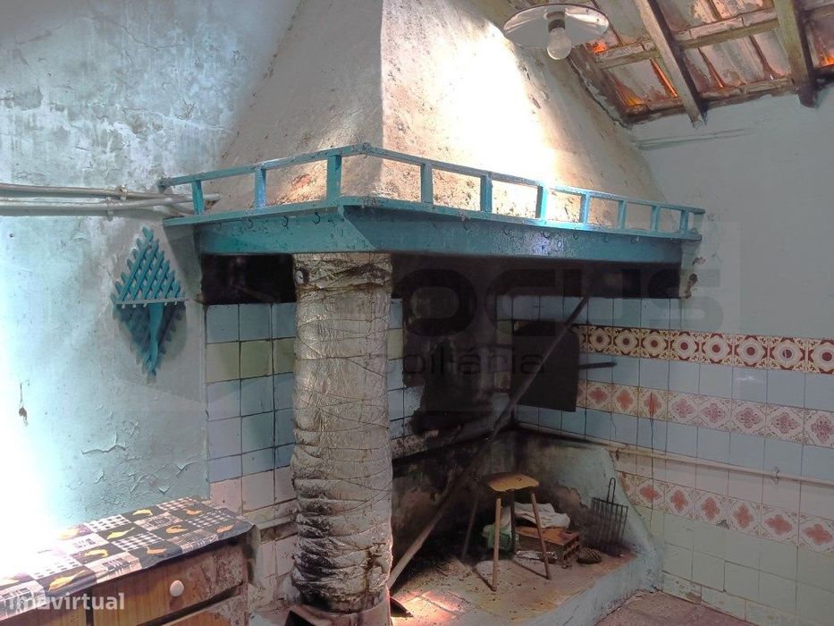 Moradia térrea de traça antiga - Vagos
