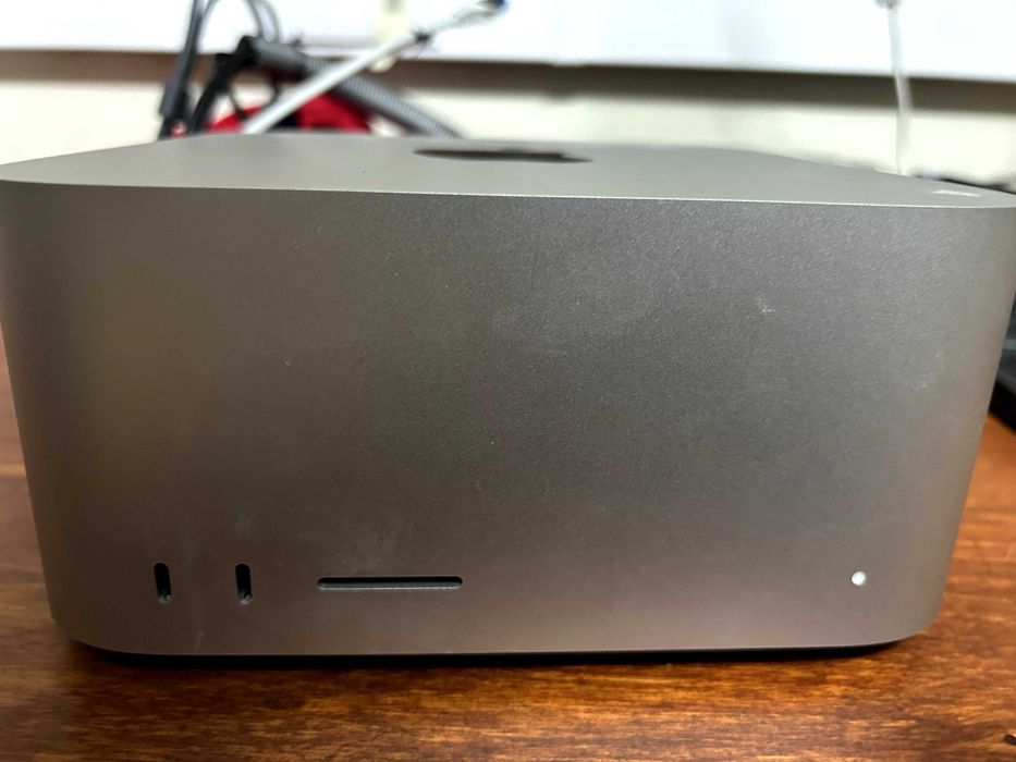 Mac Studio M1 Max 32GB RAM 512 Disco