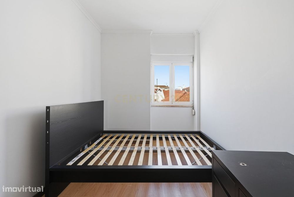 Apartamento T3 renovado centro da Ericeira