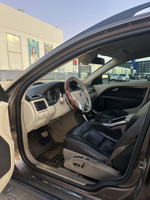 Volvo xc 70, 2,4 дизель