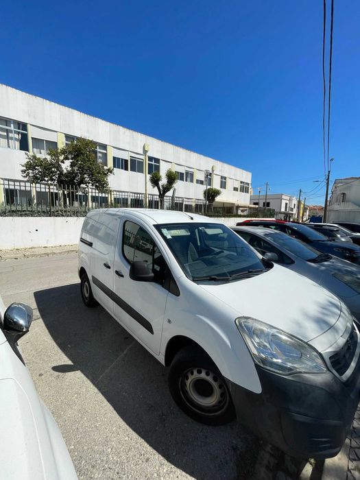 Carrinha Peugeot Partner